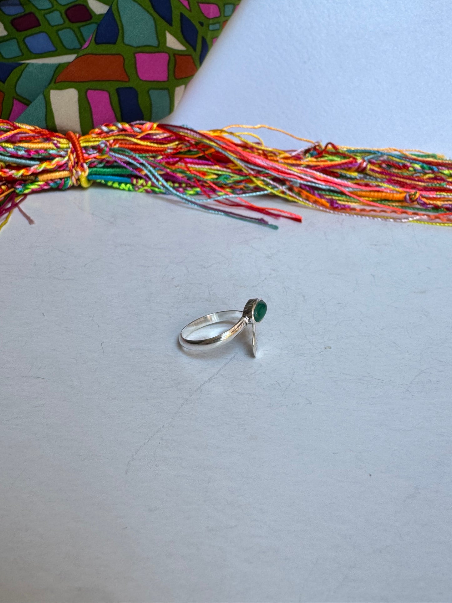 Anello boho argentato verde