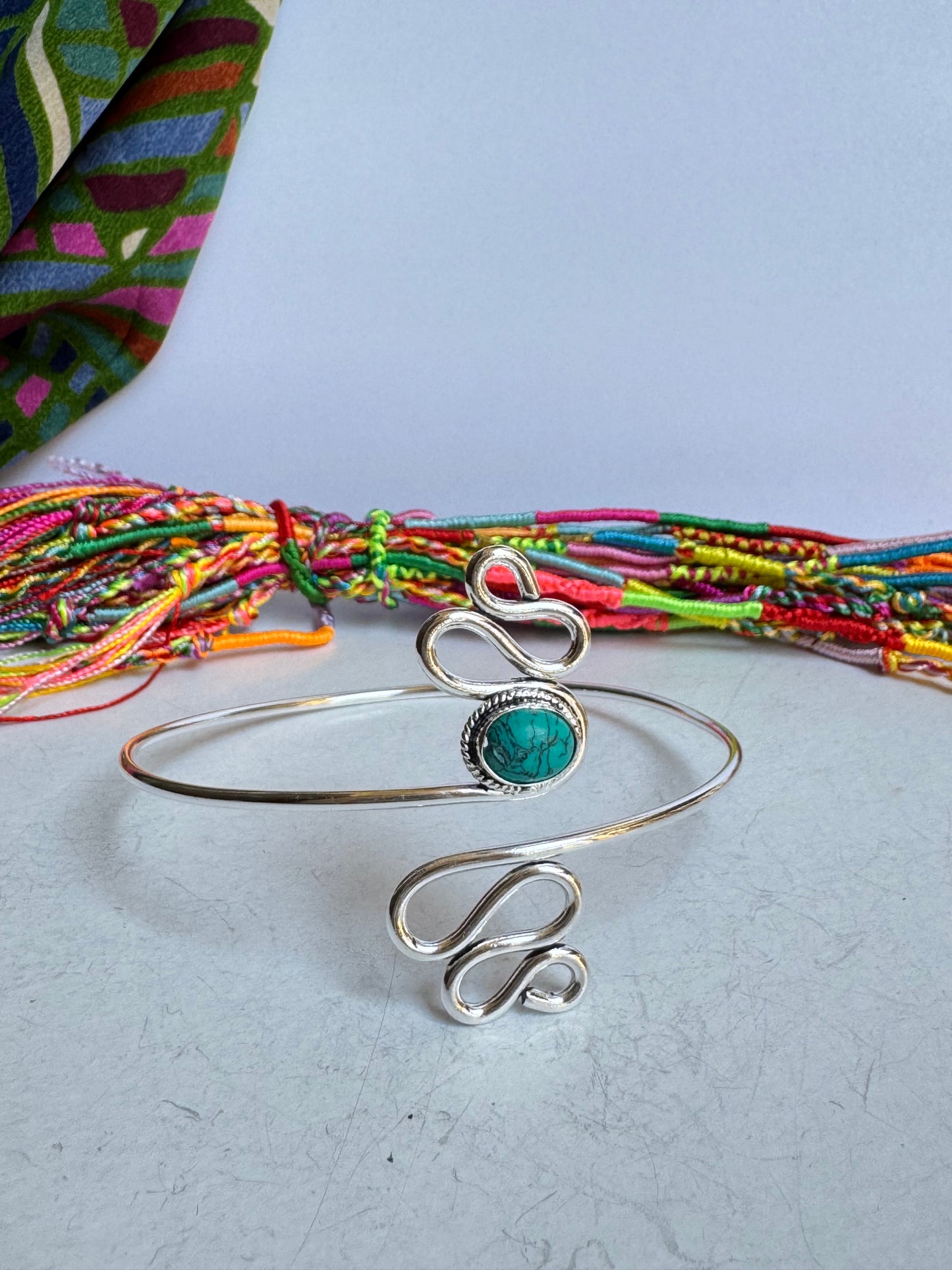 Bracciale braccio boho argentato turchese