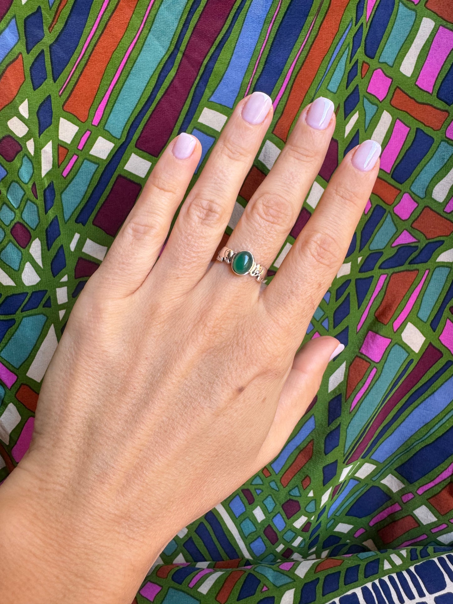 925er Silberring mit grünem Onyx, Größe 13 - G60