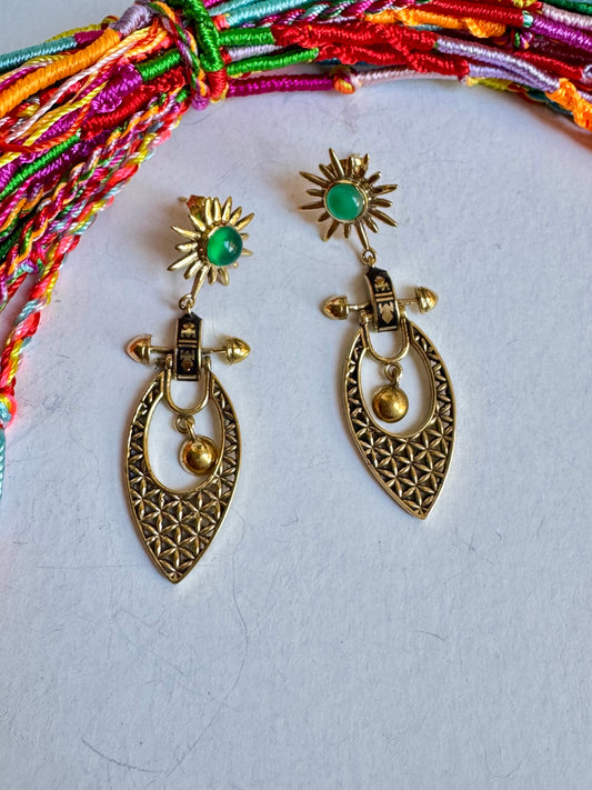 Orecchini boho dorato sole verde