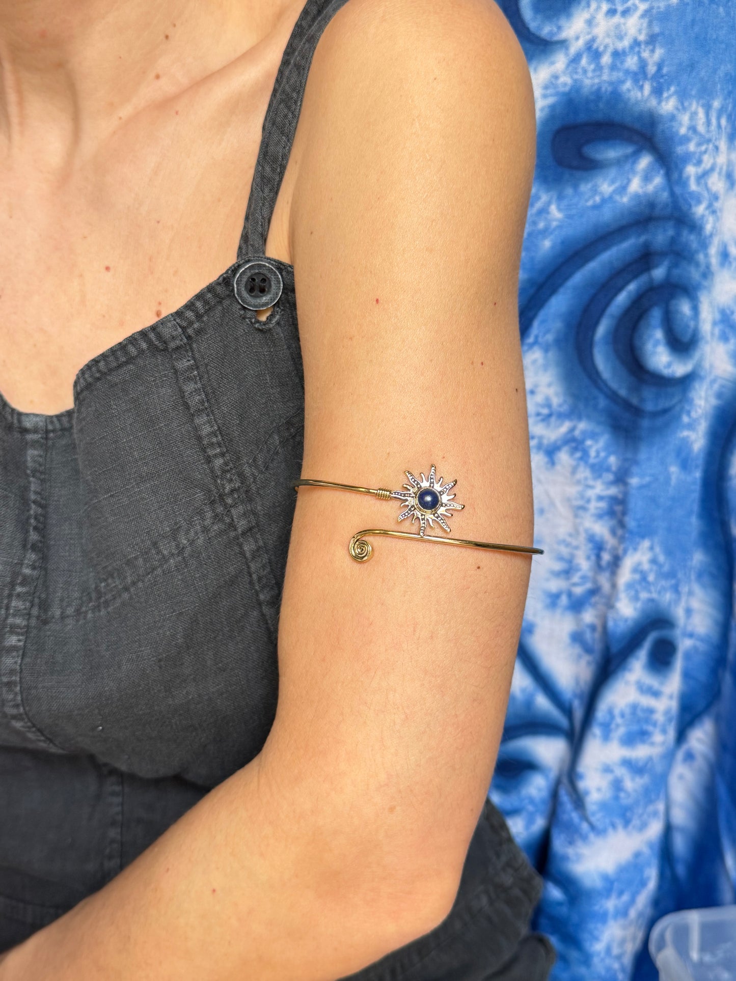 Bracciale braccio boho dorato lapis