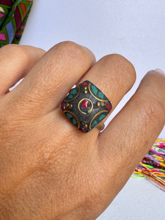 Anello nepalese mosaico misura 18 regolabile