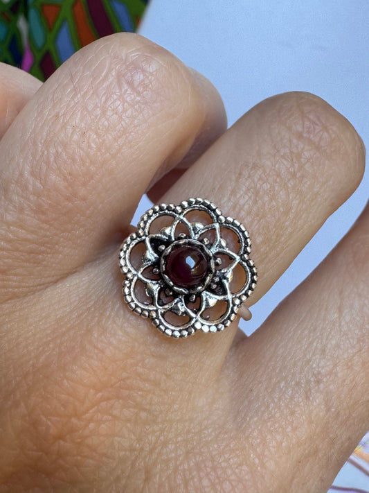 Roter silberner Boho-Ring