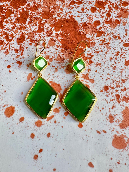 2 green rhombus stone earrings