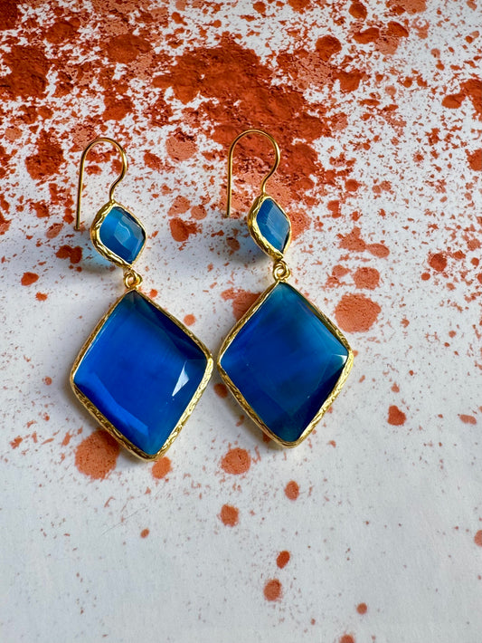 2 blue rhombus stone earrings