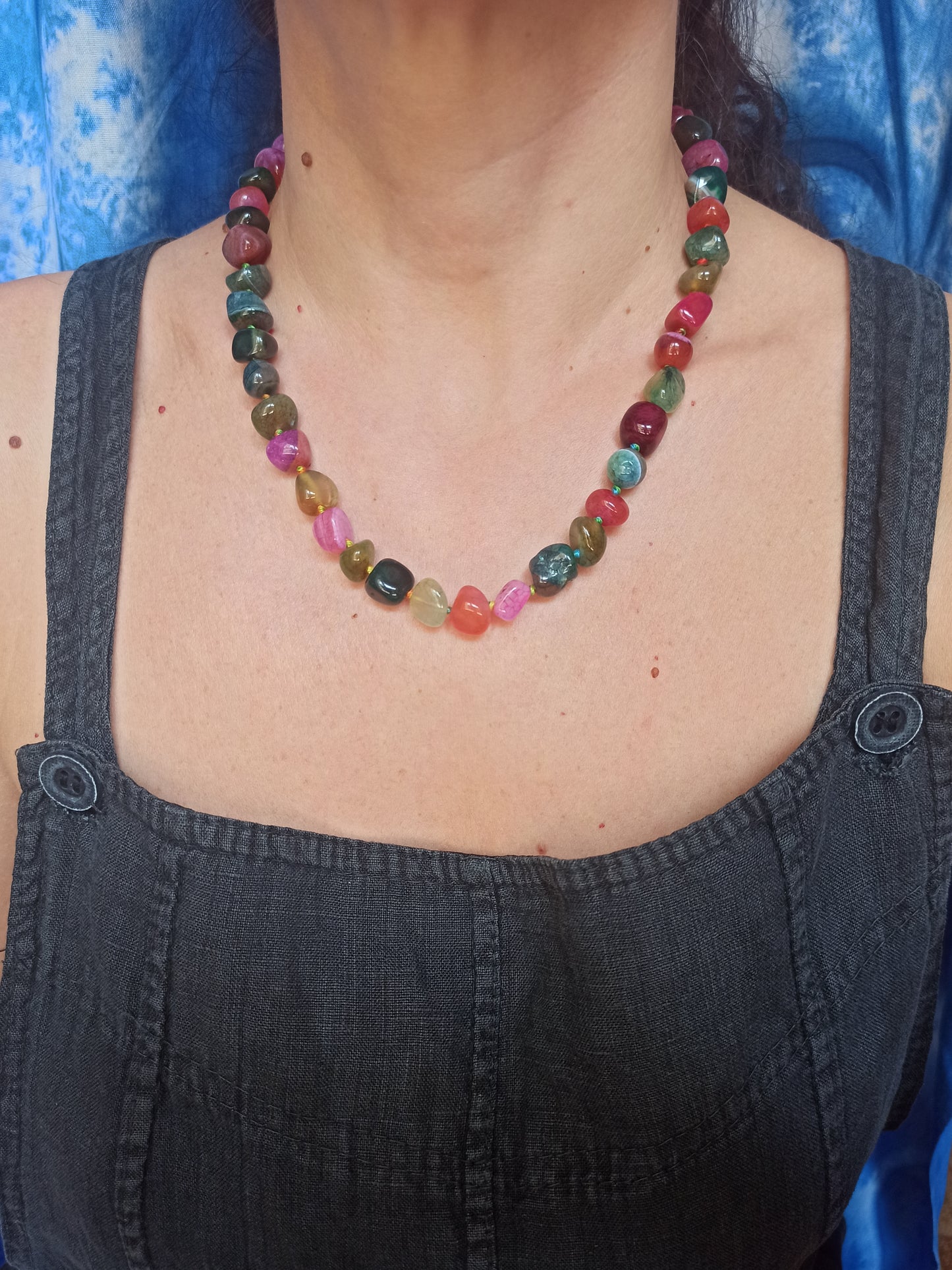 Multicolor stone choker necklace