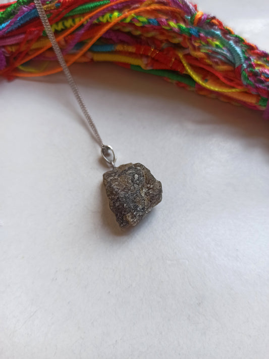 Raw labradorite pendant pendant