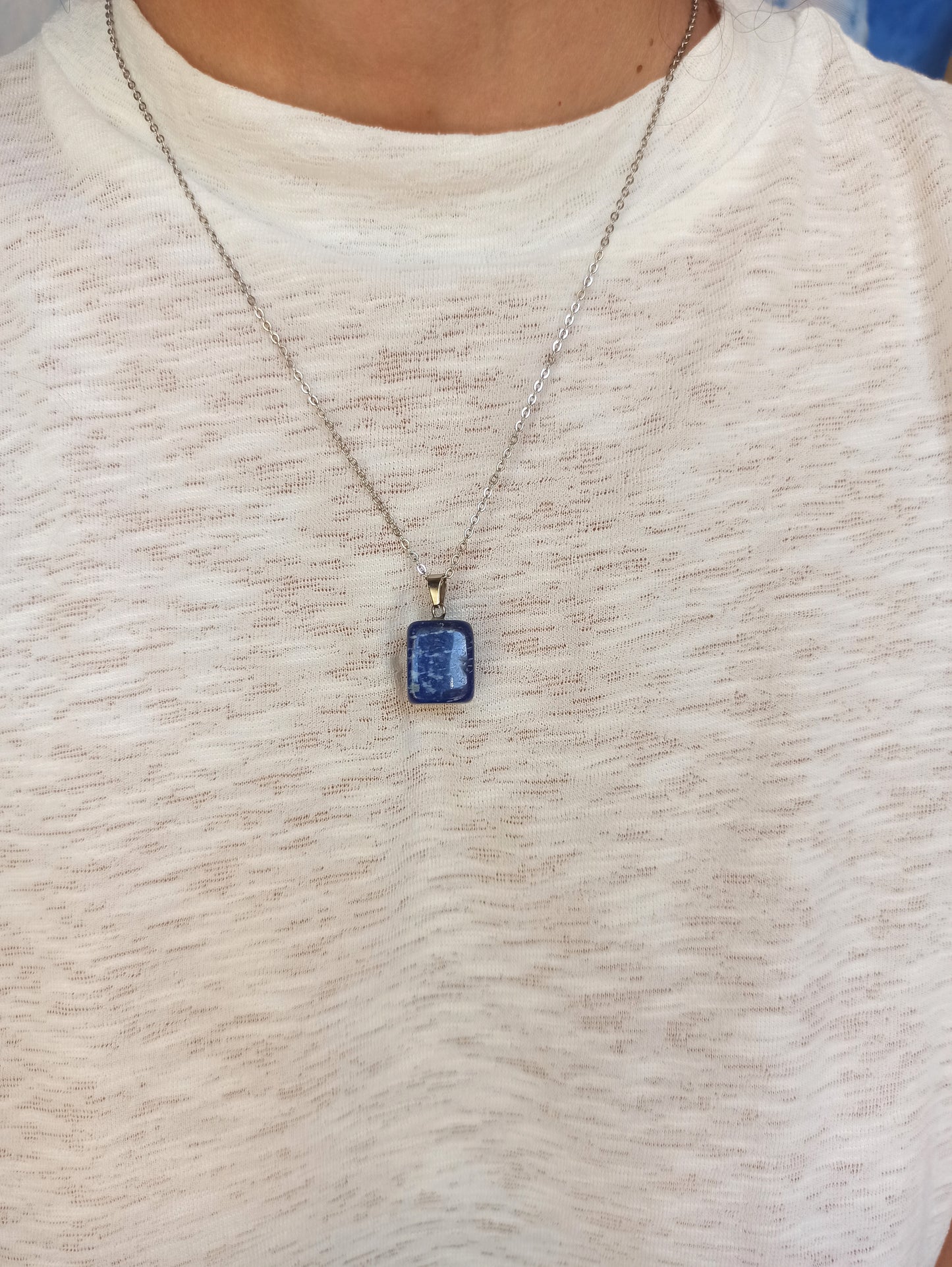 Tumbled lapis lazuli pendant pendant