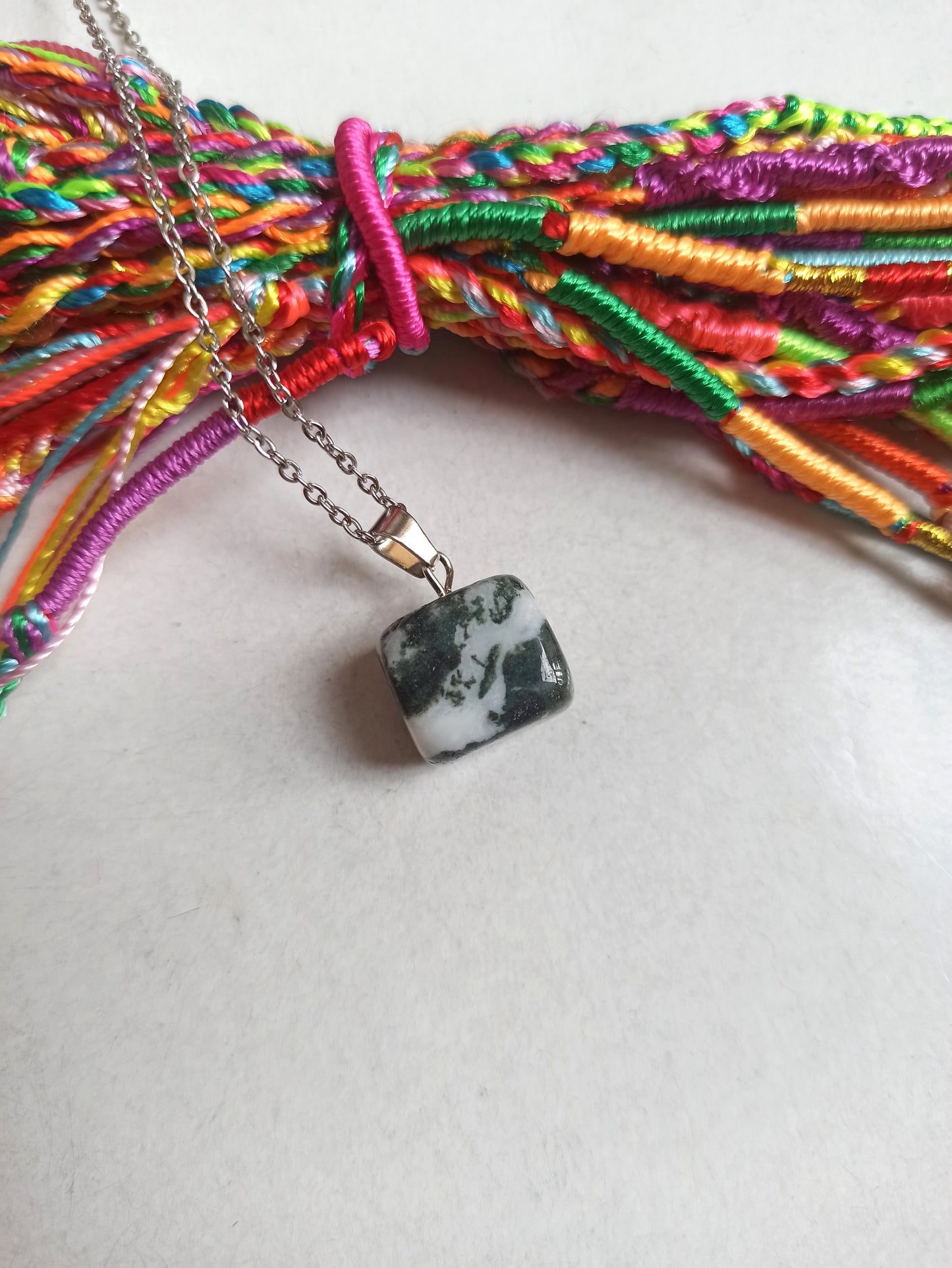 Moss agate pendant pendant