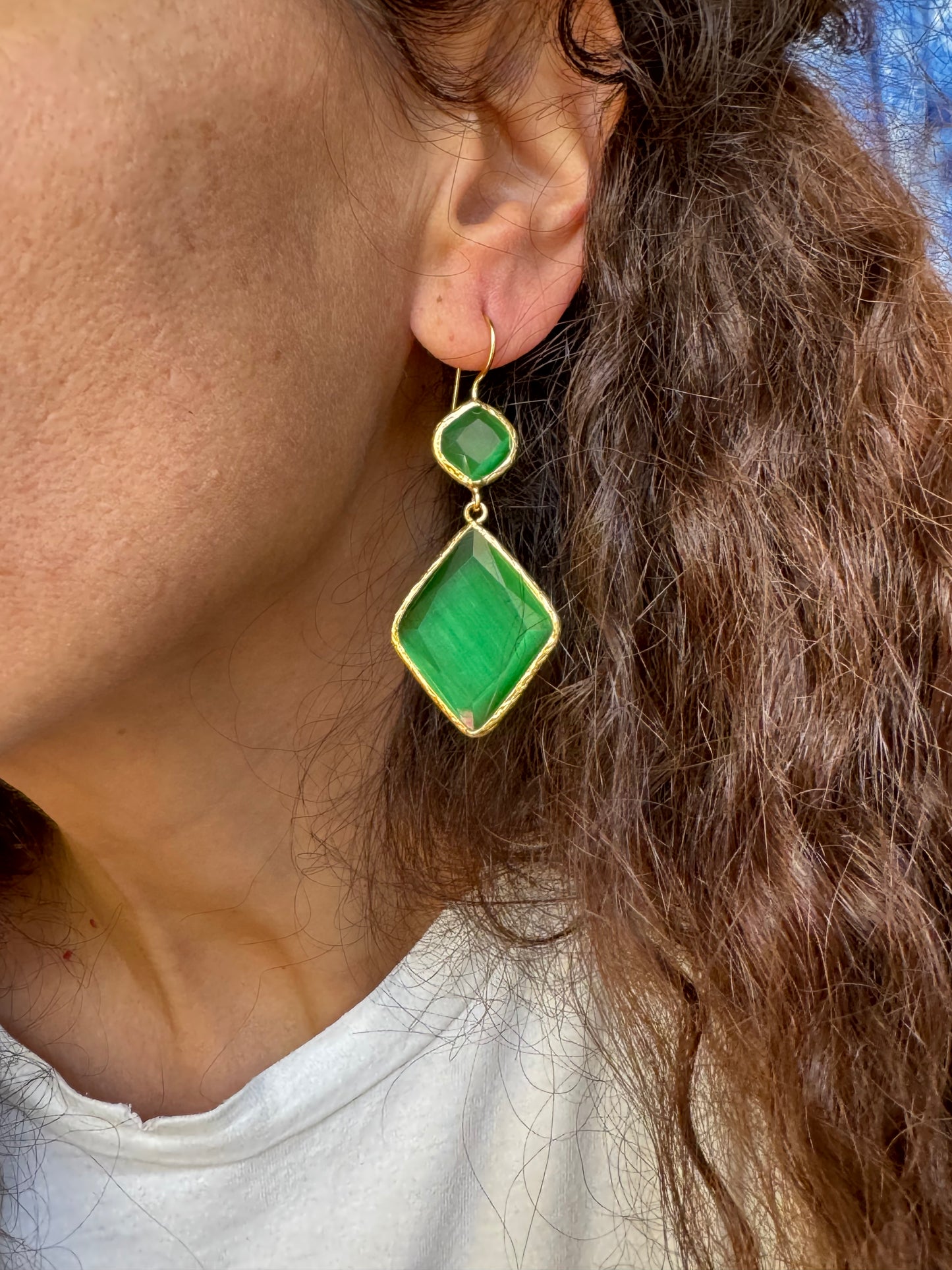 2 green rhombus stone earrings