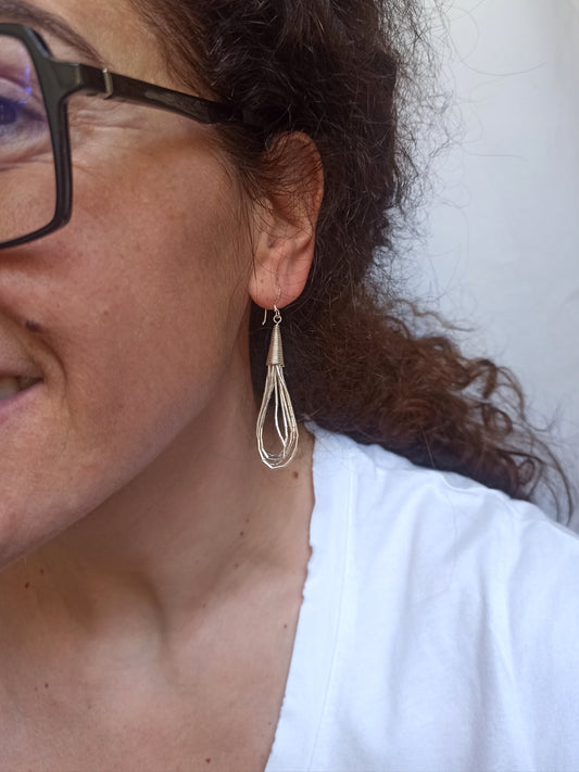 Mehrreihige Tropfenohrringe W9 aus 925er Silber