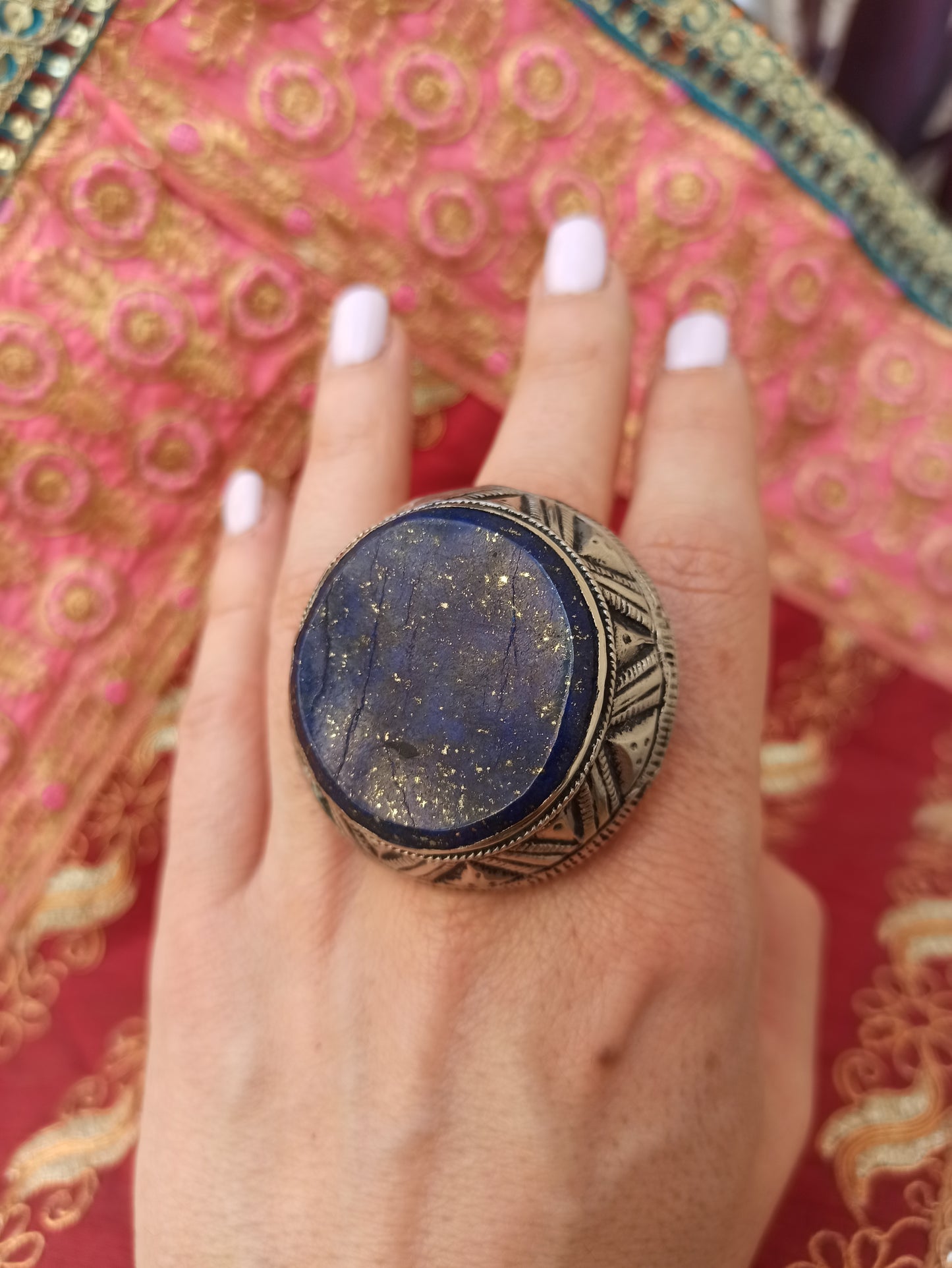 Antique vintage lapis lazuli hard stone ring