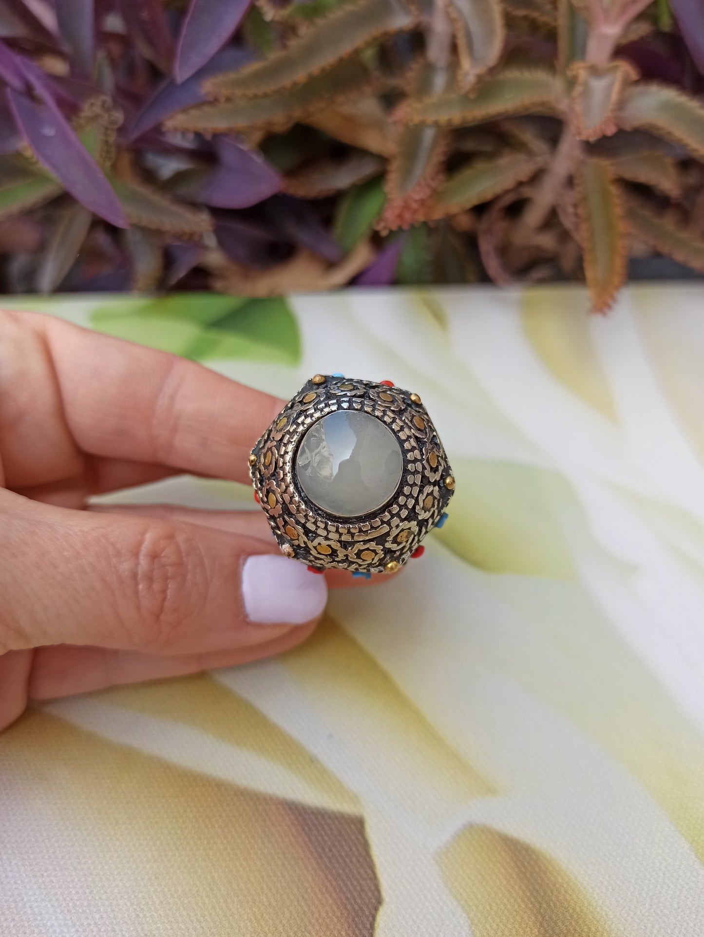 Large antique vintage white agate signet ring