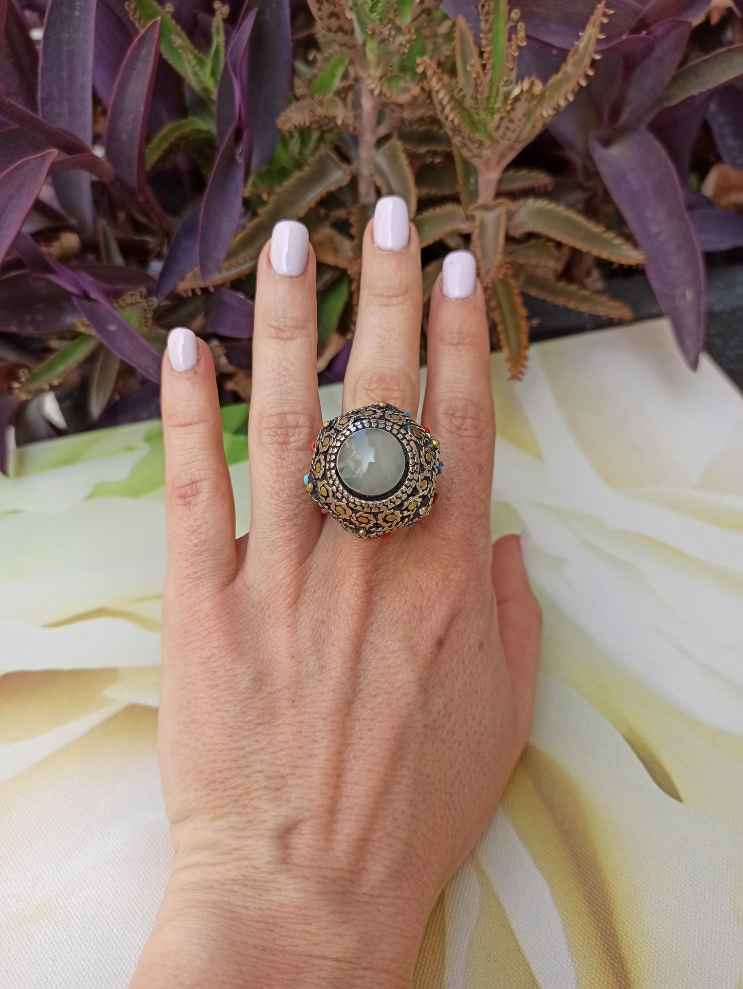 Large antique vintage white agate signet ring