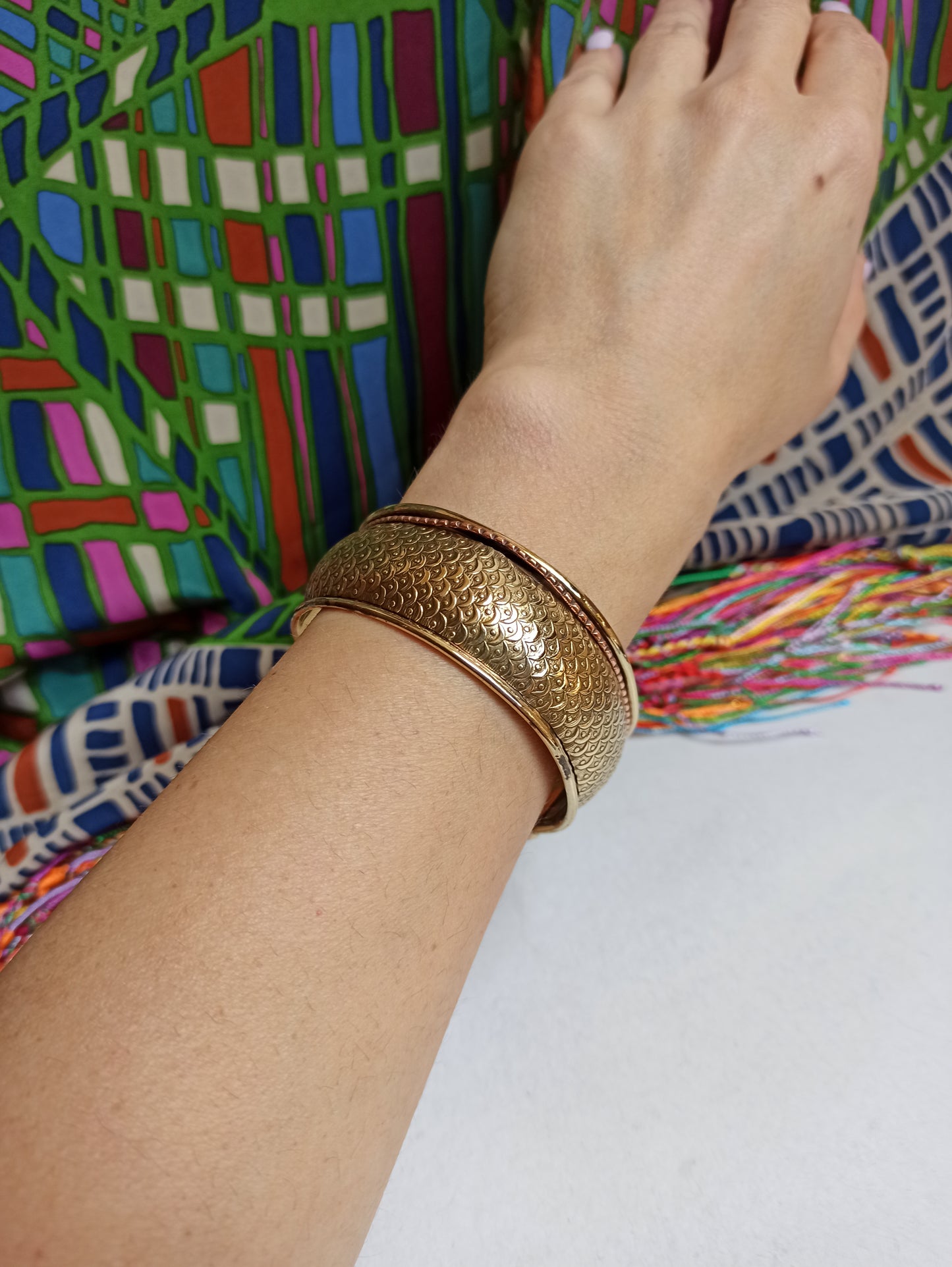 Golden scales bangle bracelet