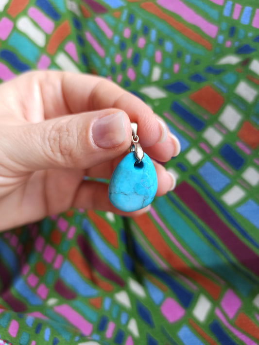 925 silver howlite pendant