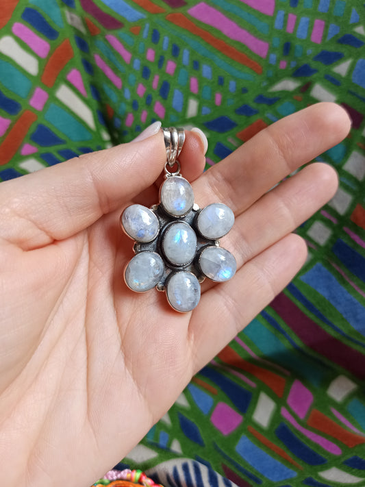 Weißer Labradorit-Anhänger aus 925er Silber