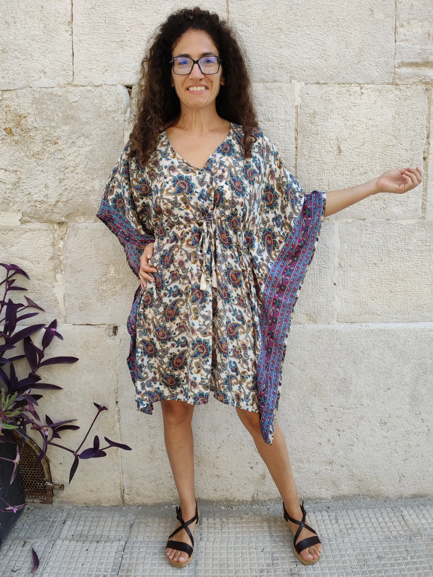 Short caftan