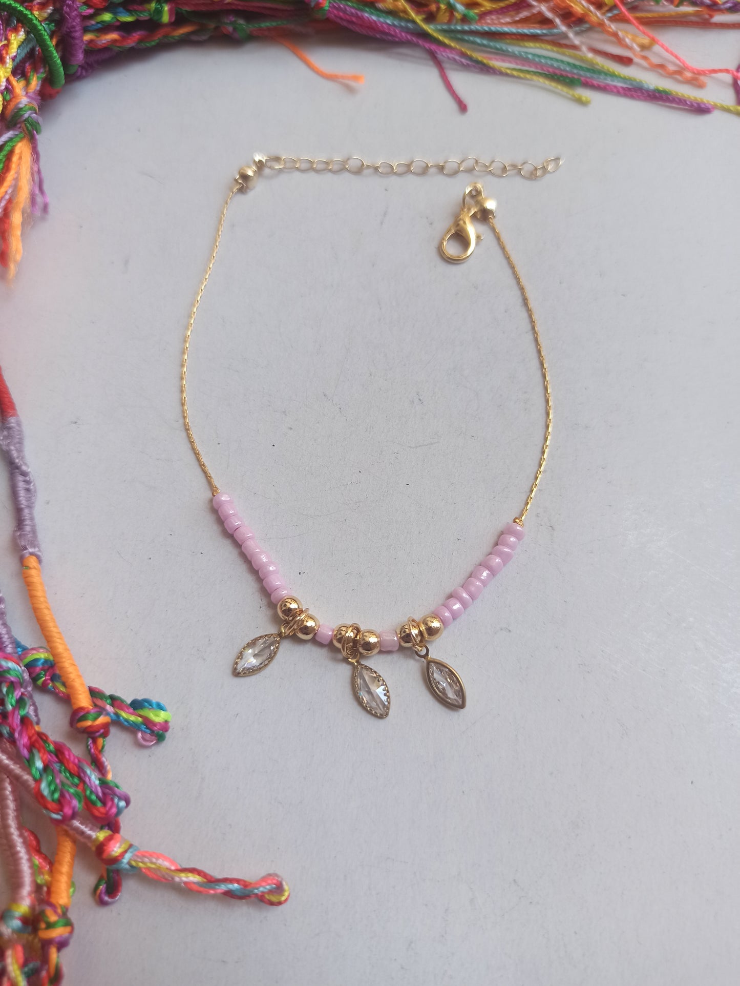 Golden anklet 3 lights pink beads