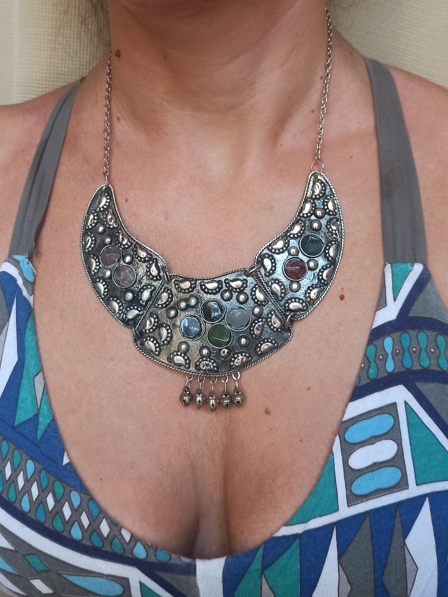 Silver bib necklace with stones