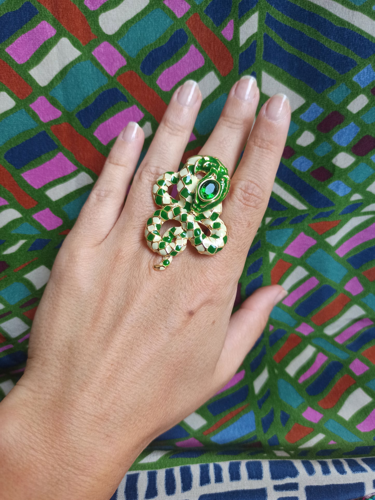 Green snake ring