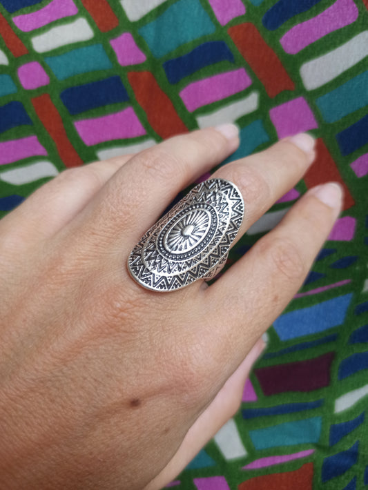 Engraved silver band ring