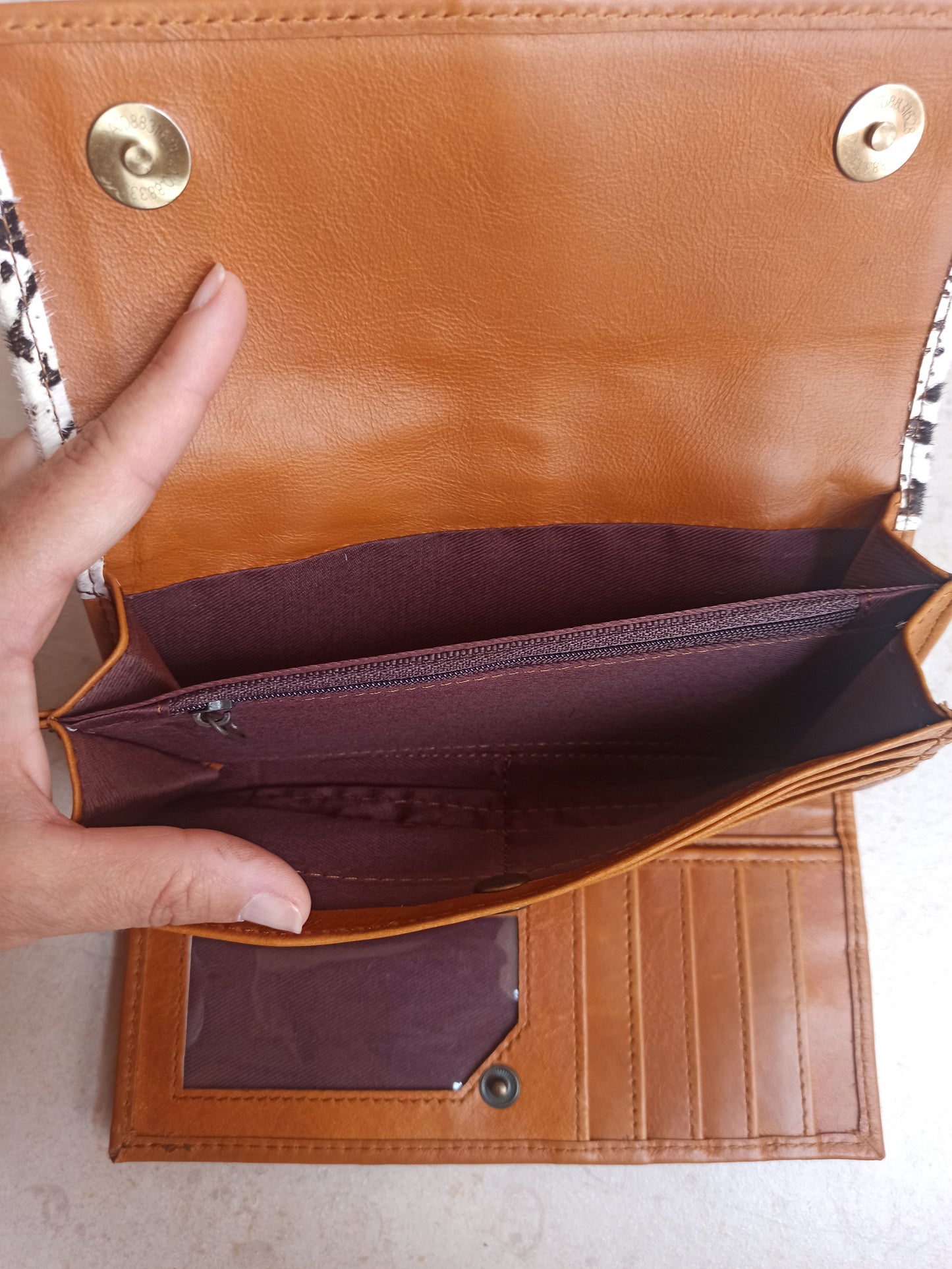 Wallet in spotted hazelnut leather