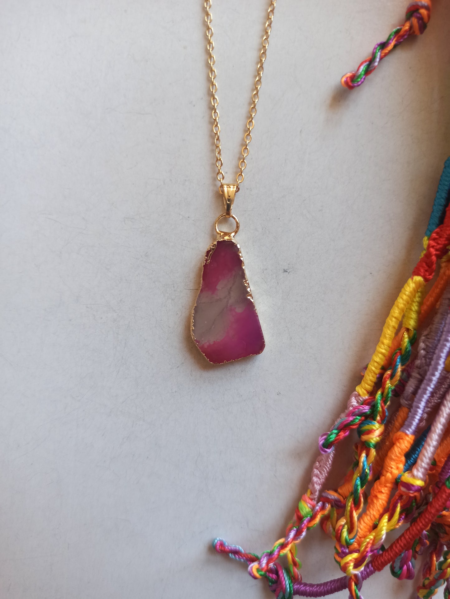 Necklace with agate pendant