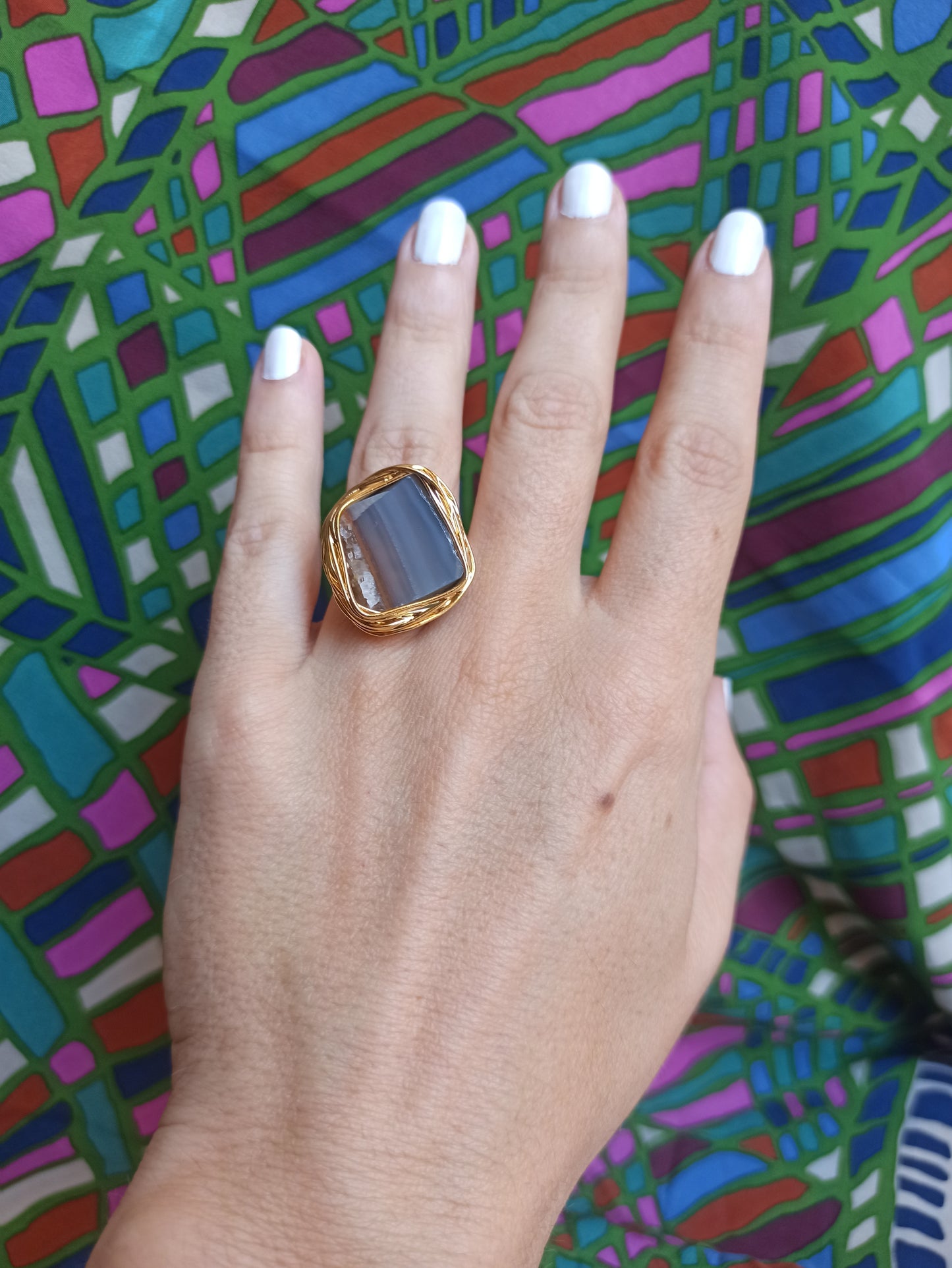 Light lilac agate golden ring