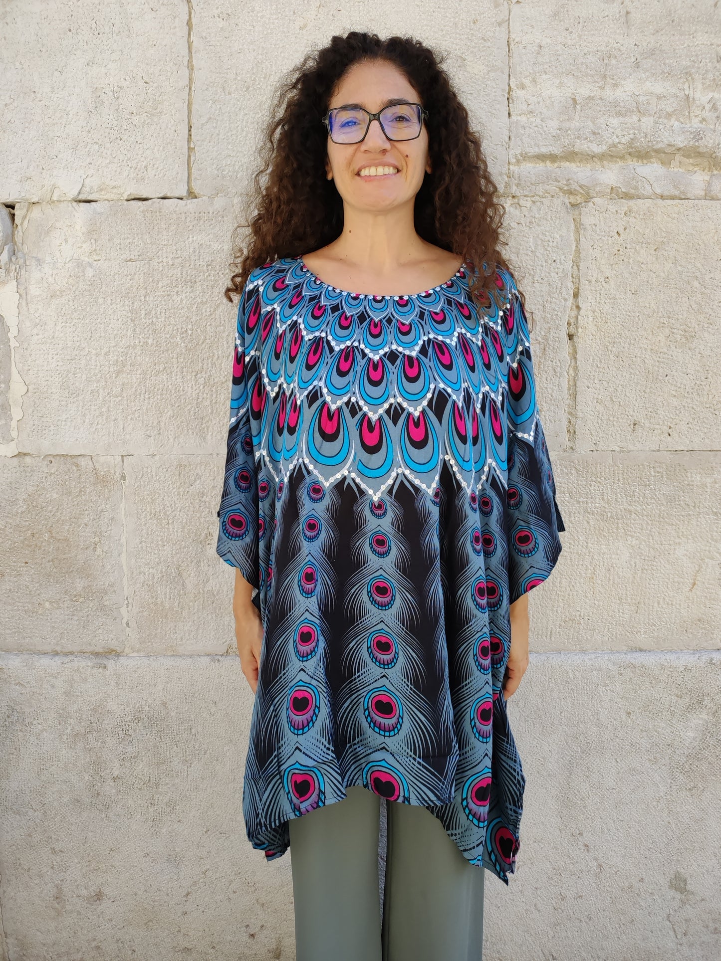 Short caftan shirt