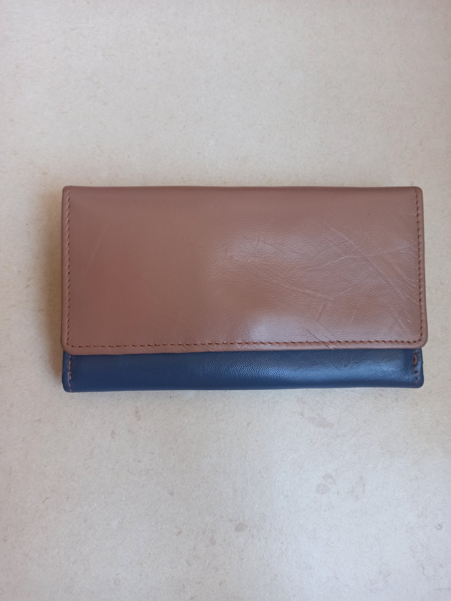 Wallet in sugar paper and beige leather