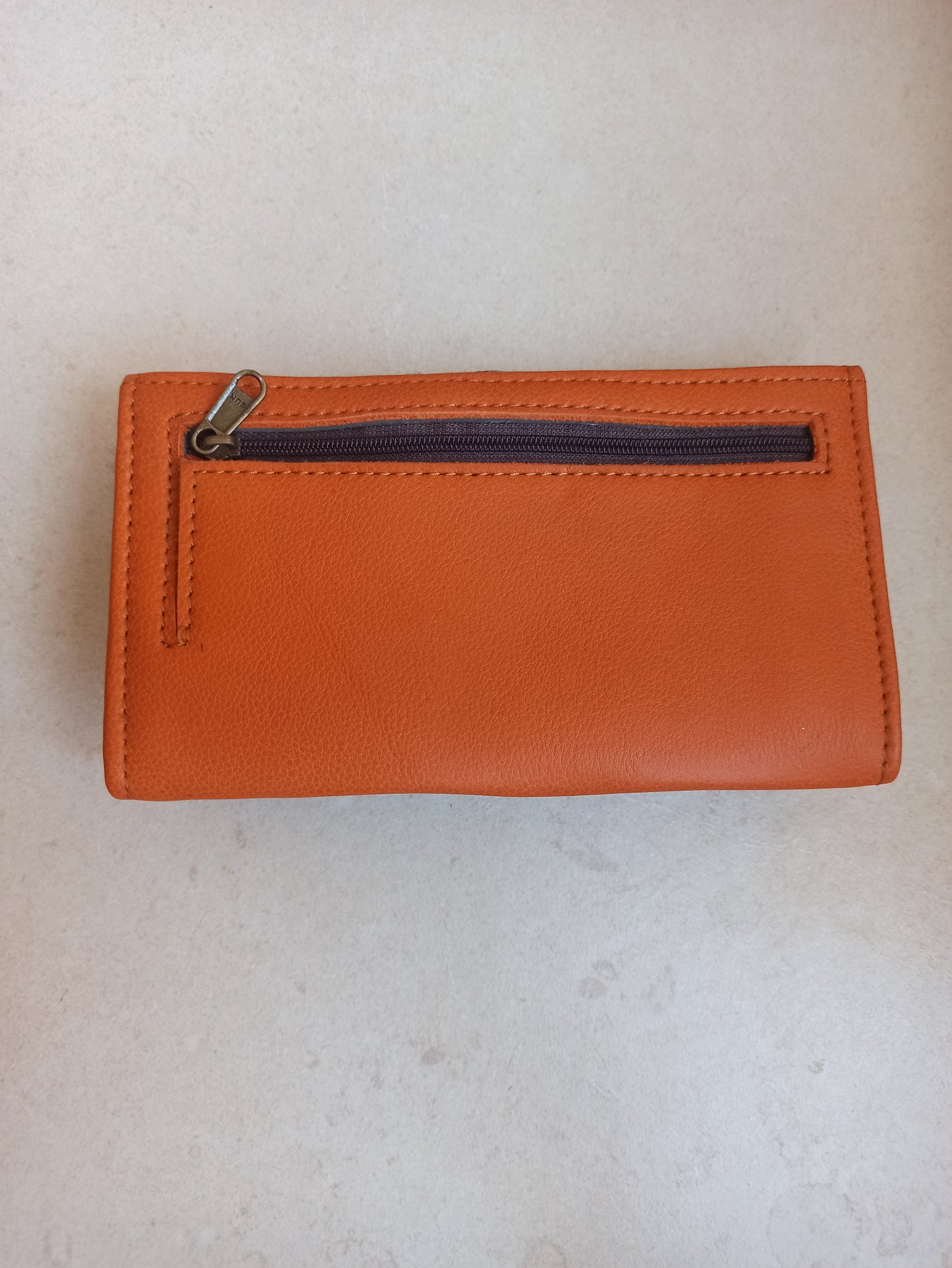 Spotted leather wallet