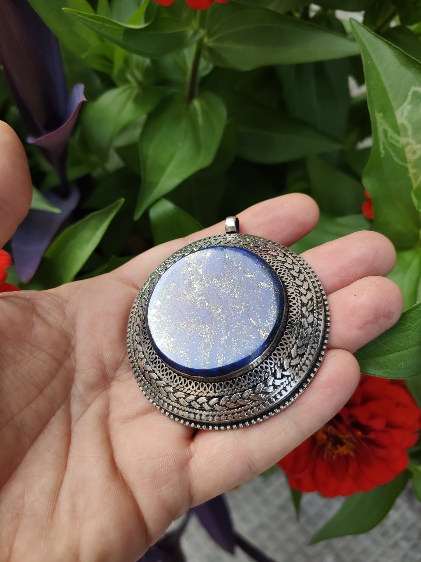 Vintage Lapis Lazuli silver pendant