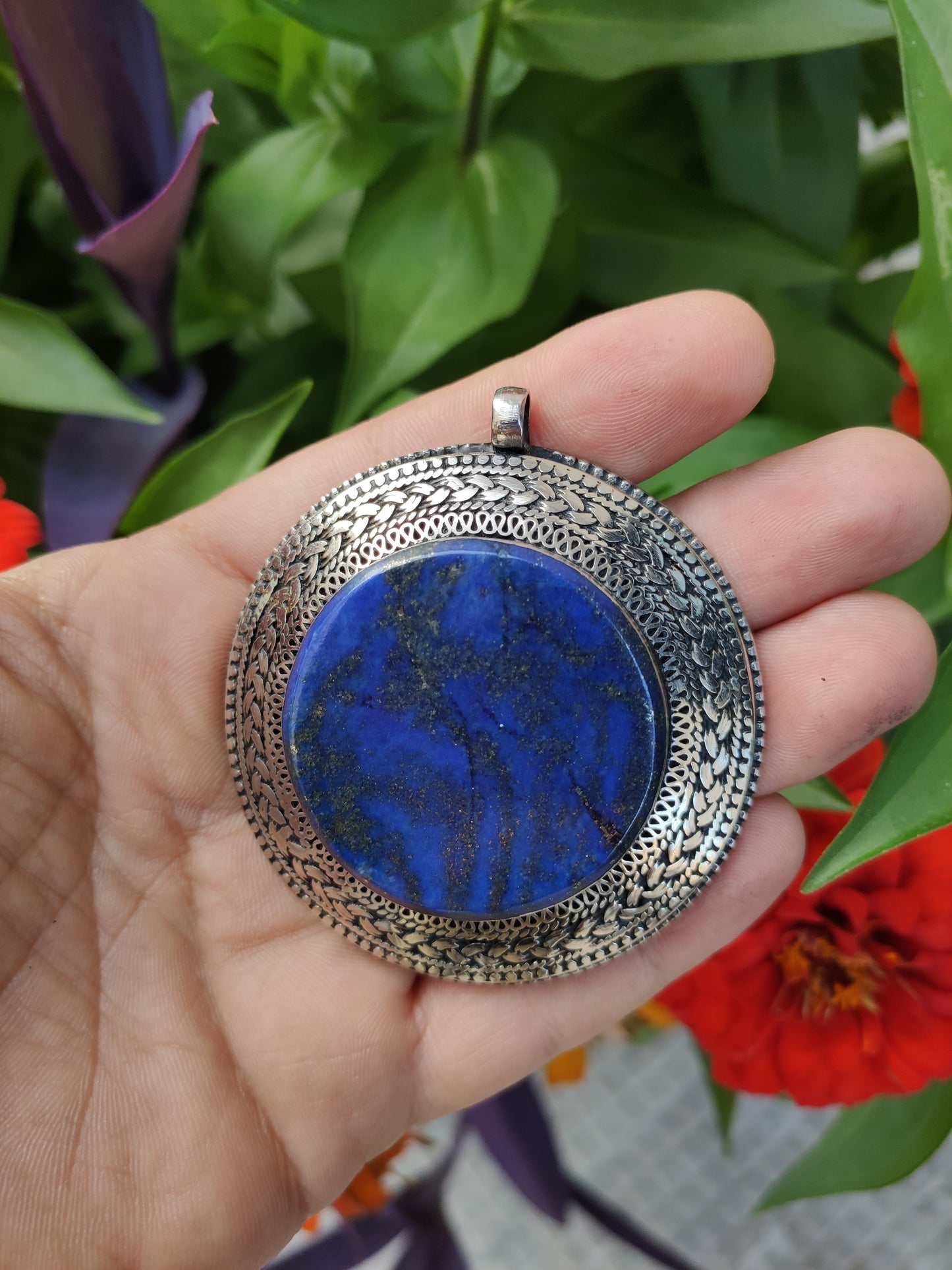 Vintage Lapis Lazuli silver pendant