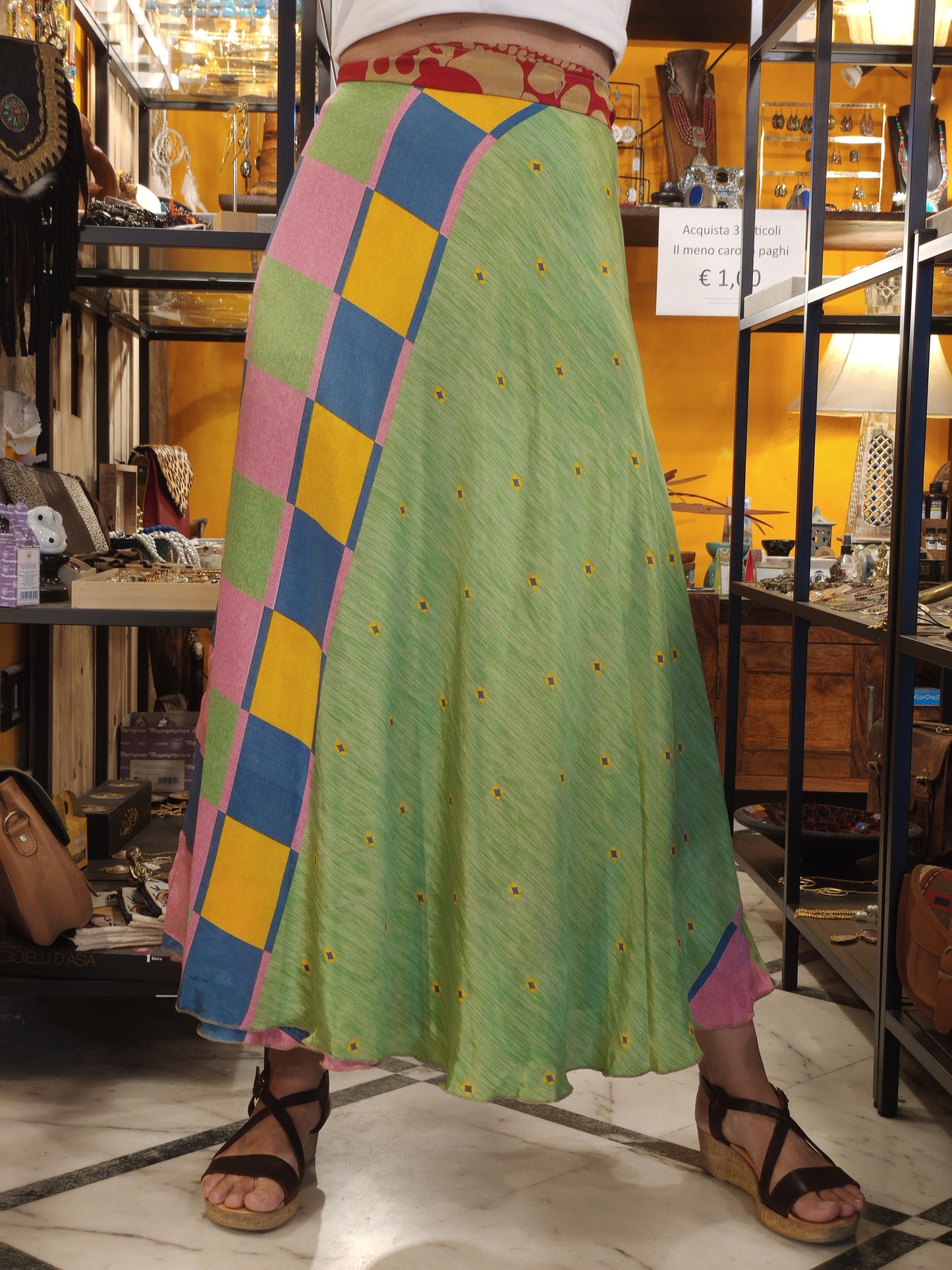 Double-sided wheel wallet skirt 109NG