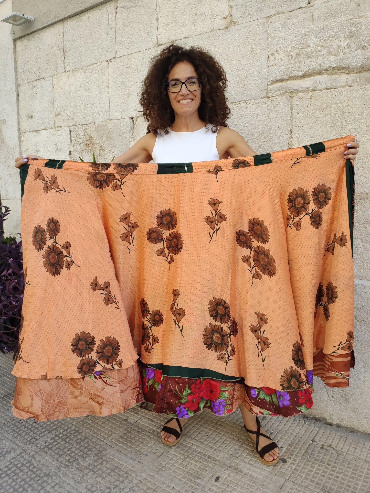 Double-sided wheel wallet skirt 109NG