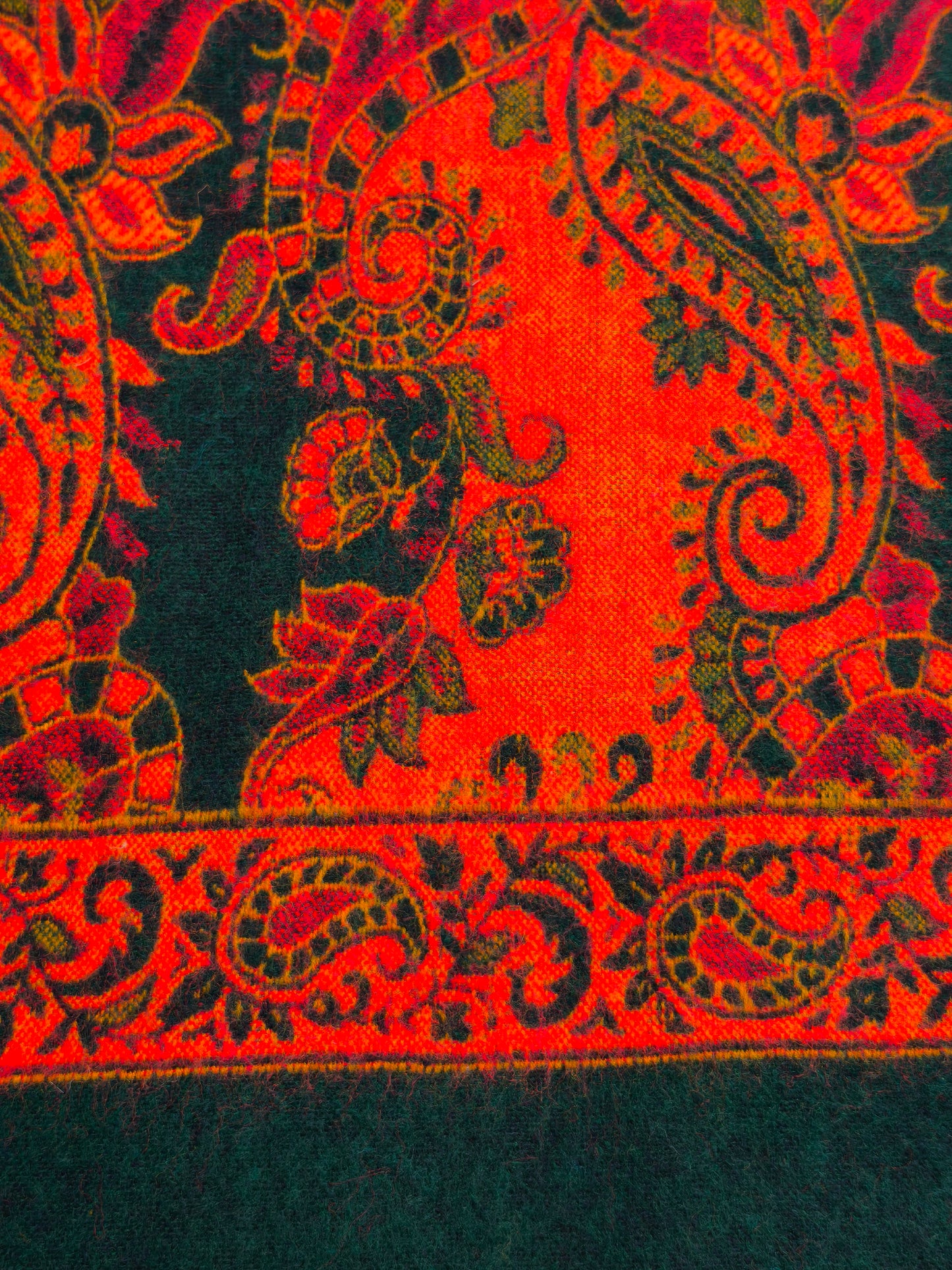 Warm Tibetan Yak Wool Shawl Scarf Stole Pashmina Blanket 68A