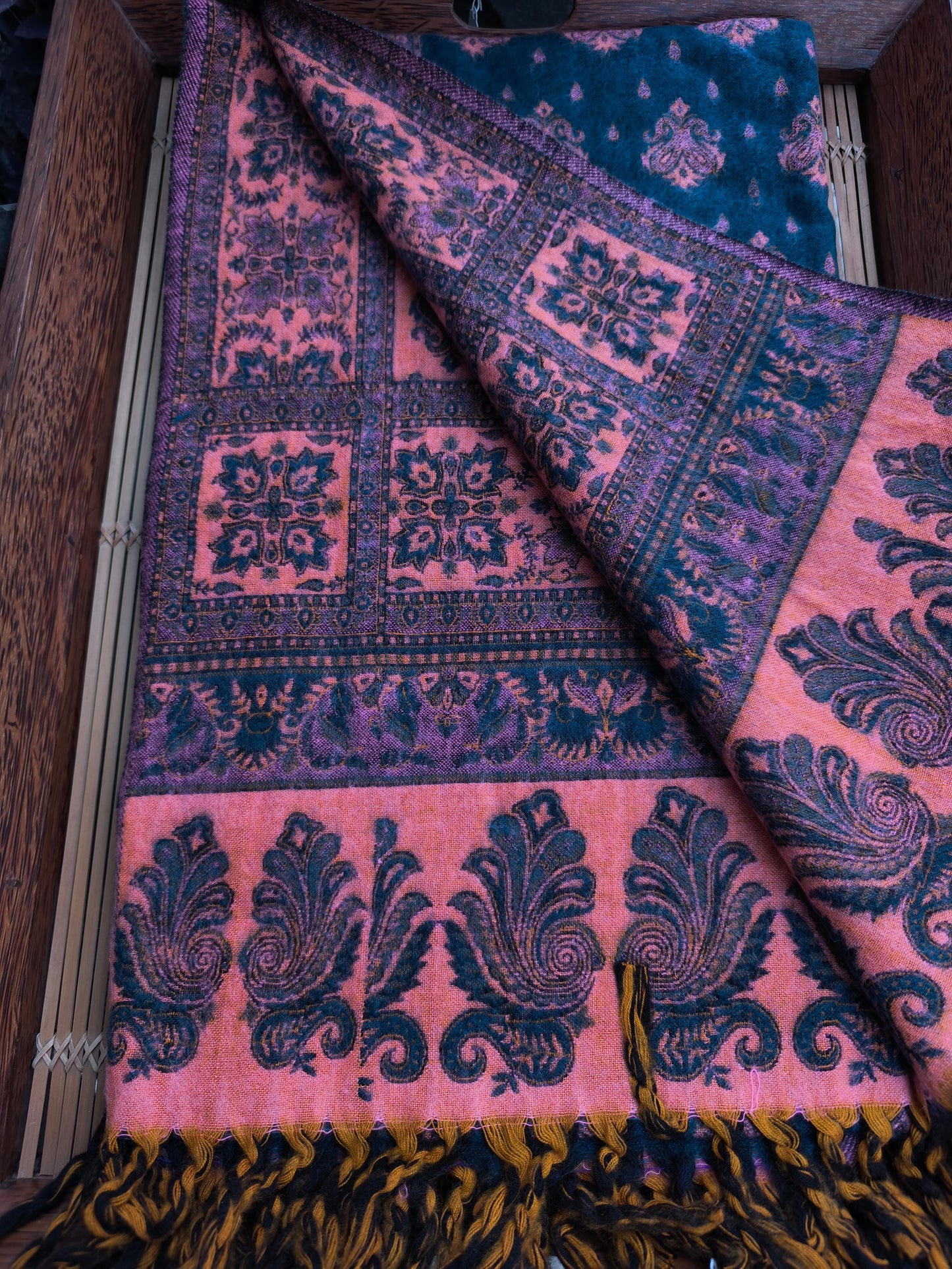 Warm Tibetan Yak Wool Shawl Scarf Stole Pashmina Blanket 150A