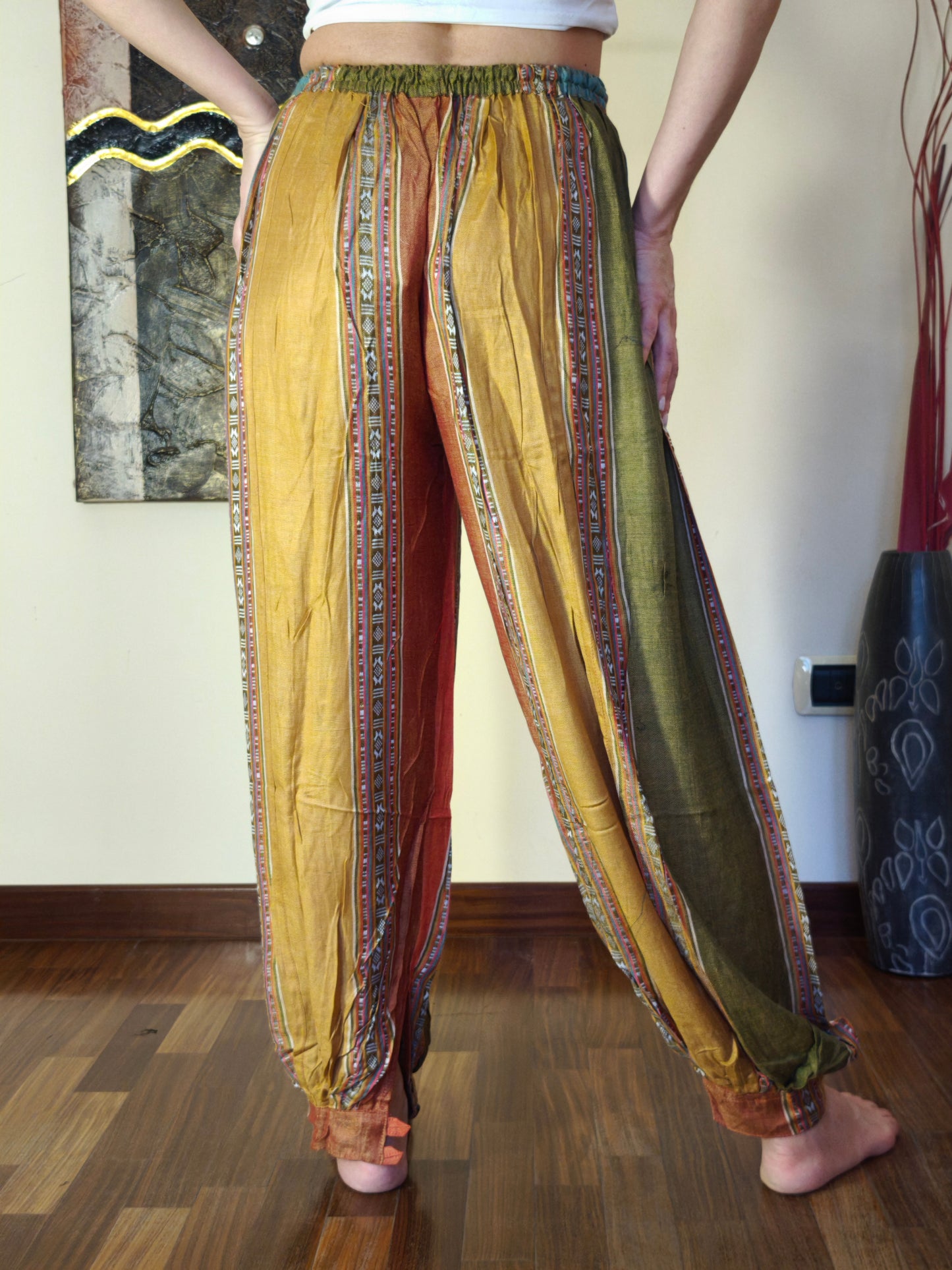 Pantalone unisex taglia unica India 3T