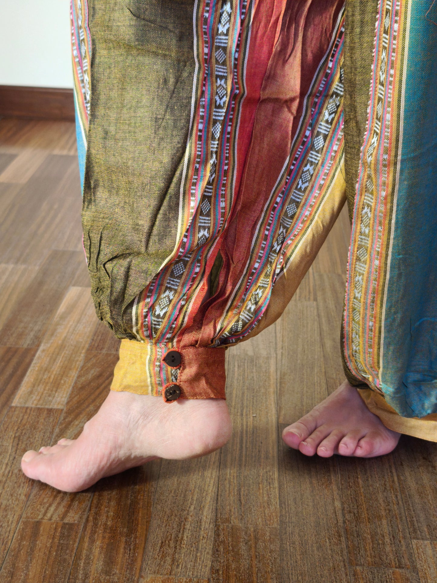 Pantalone unisex taglia unica India 3T