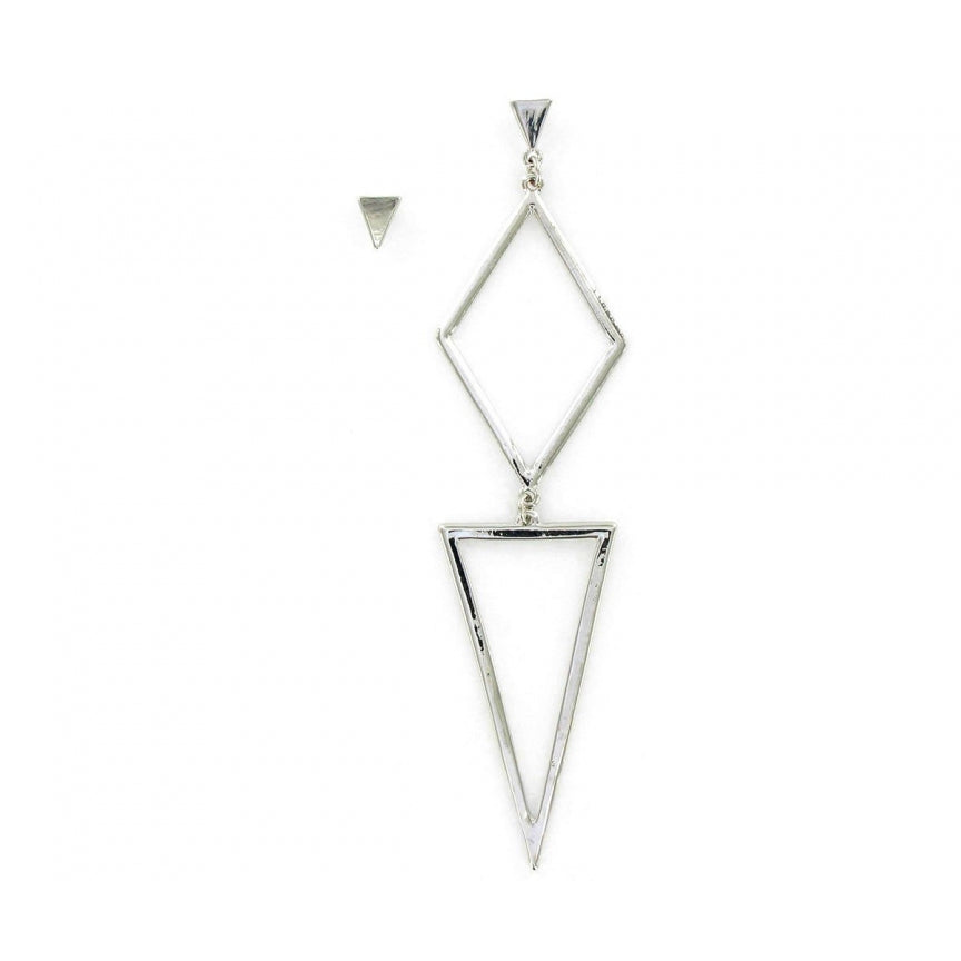 Silver pendant earrings of different lengths