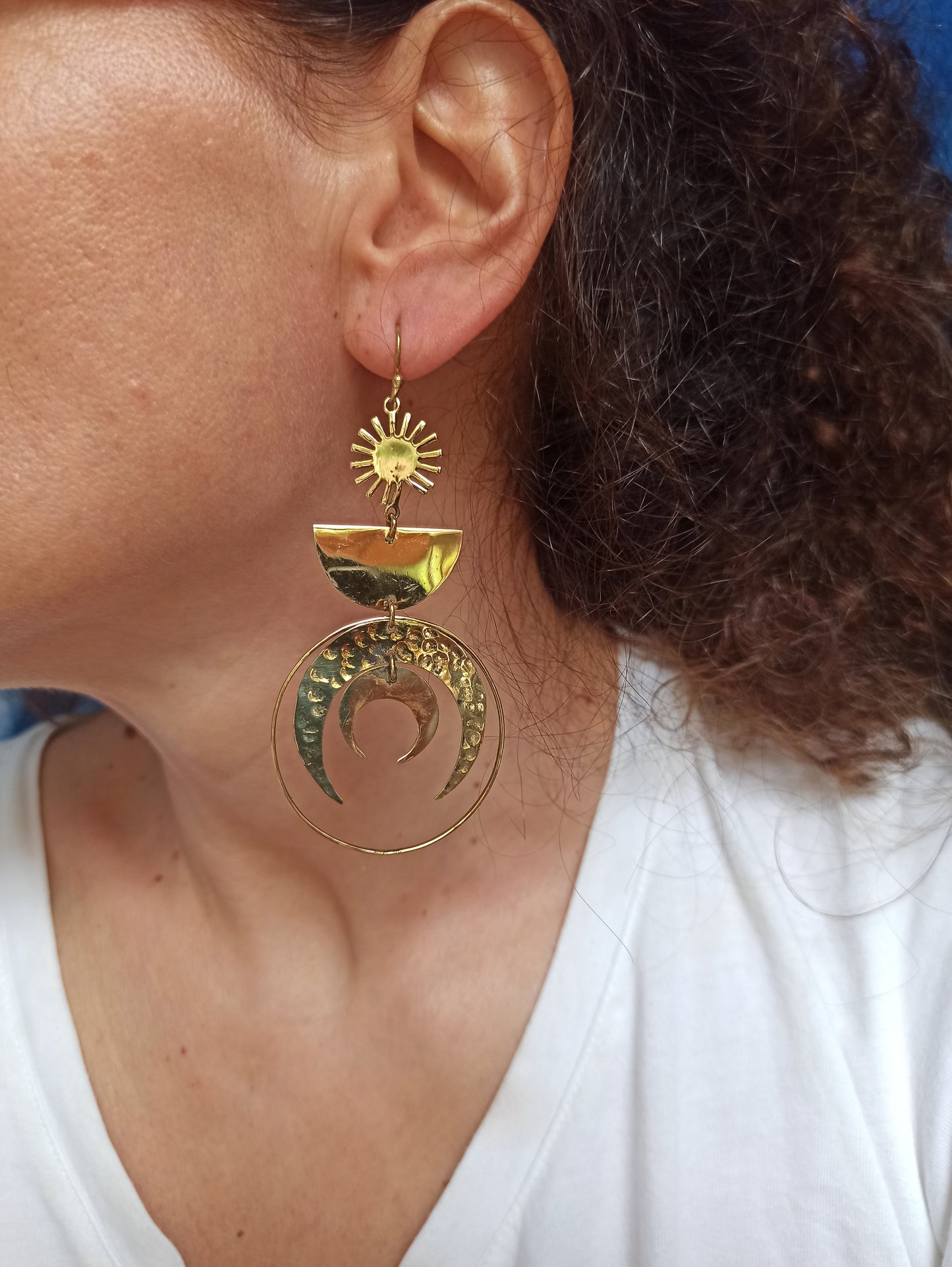 Orecchini boho dorati eclissi