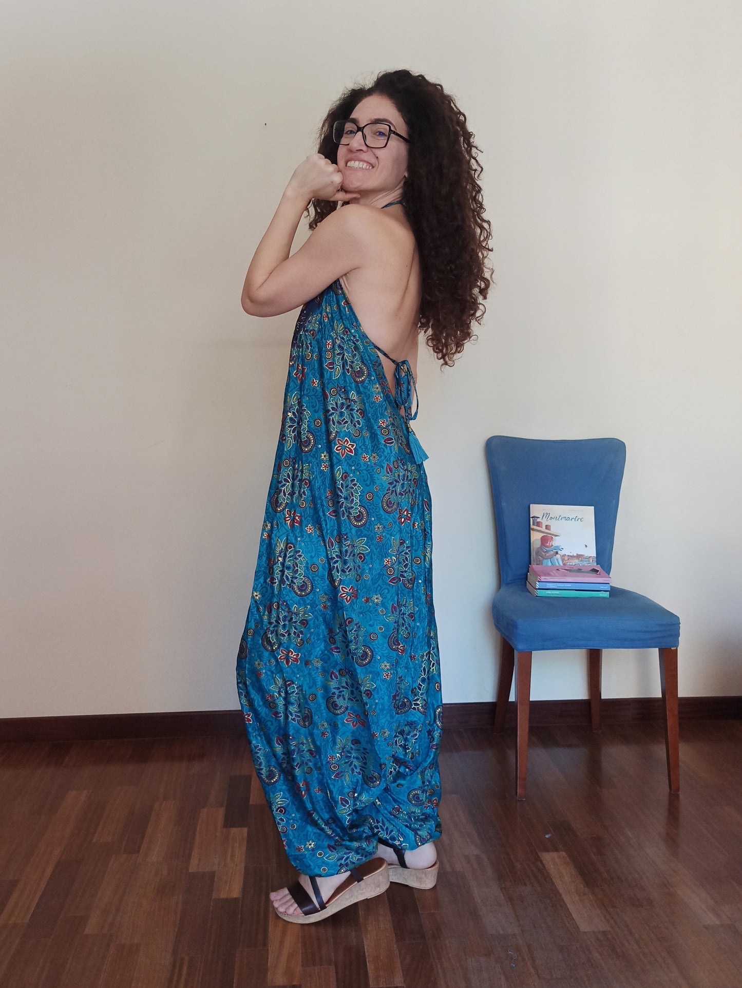 One size A86 tracksuit