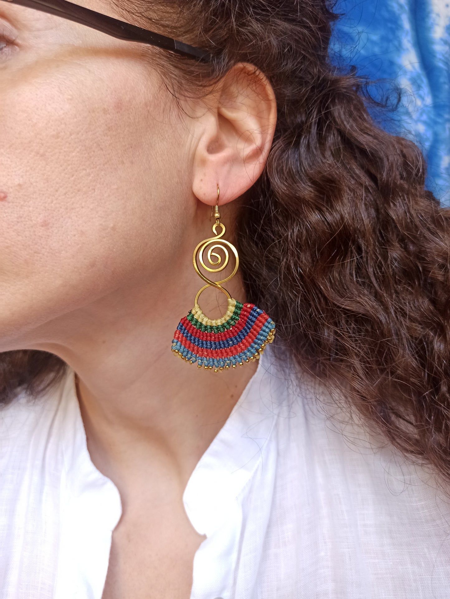 Golden macramé earrings