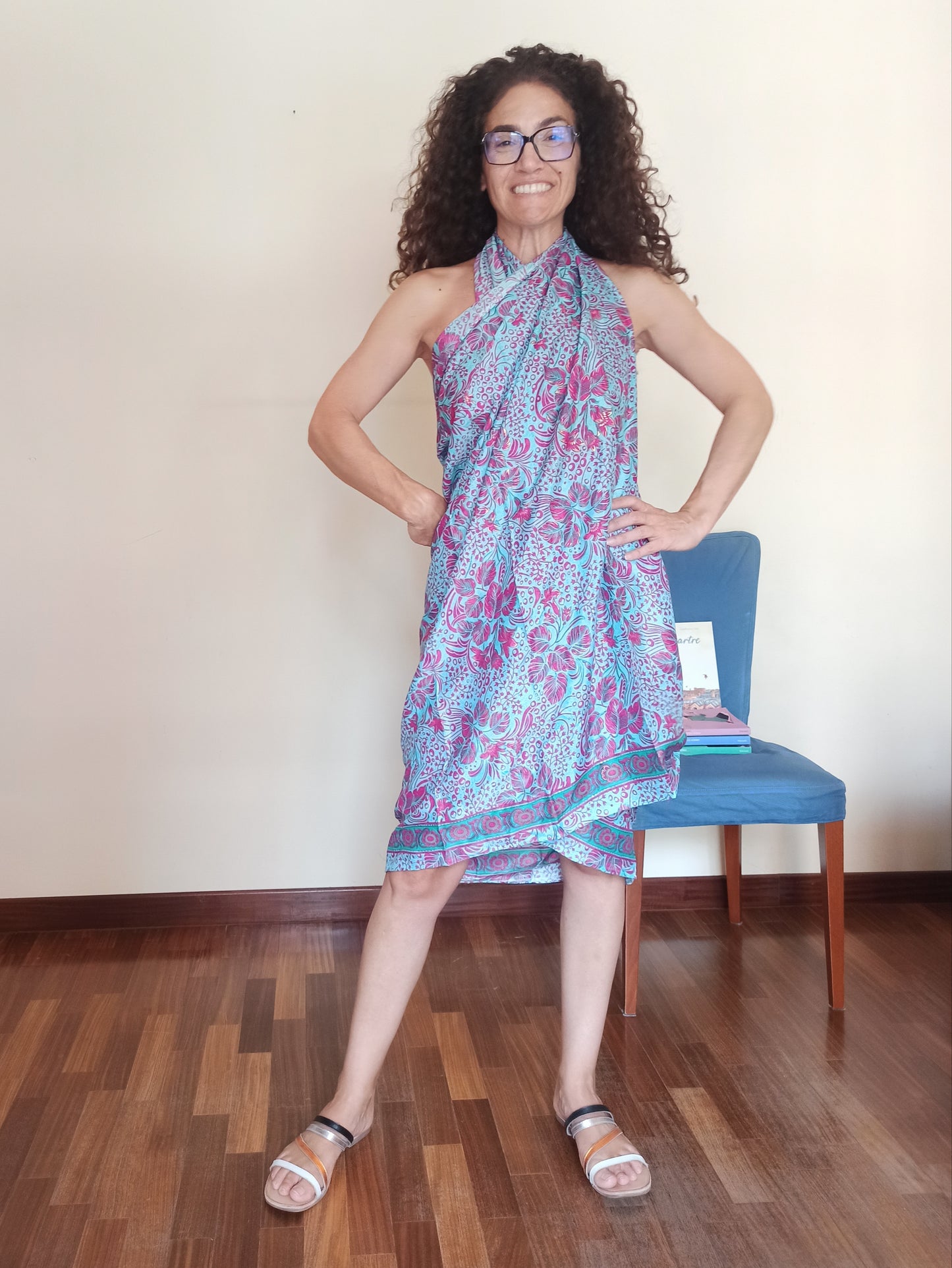 Light blue and fuchsia pareo A103