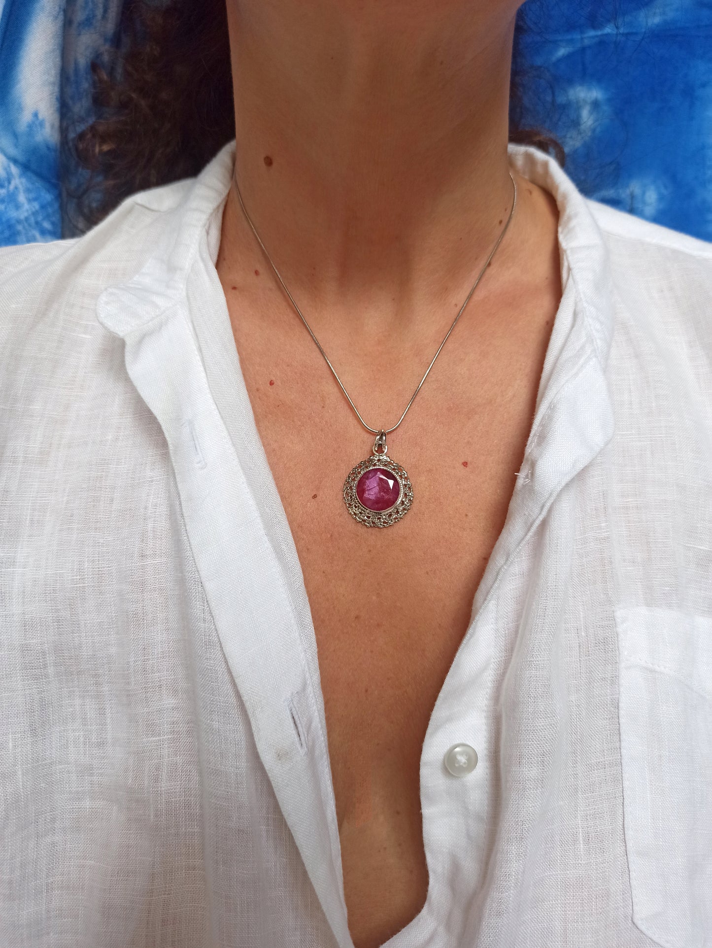 925 silver pendant with ruby ​​root 9L