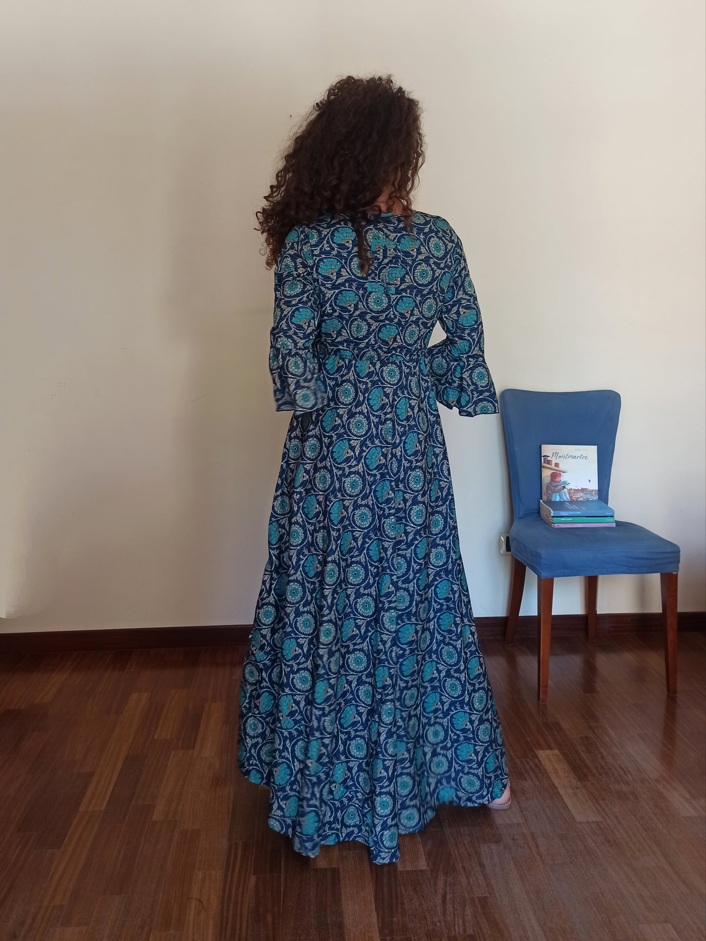 Long dress with 3/4 sleeves Size S/M A123