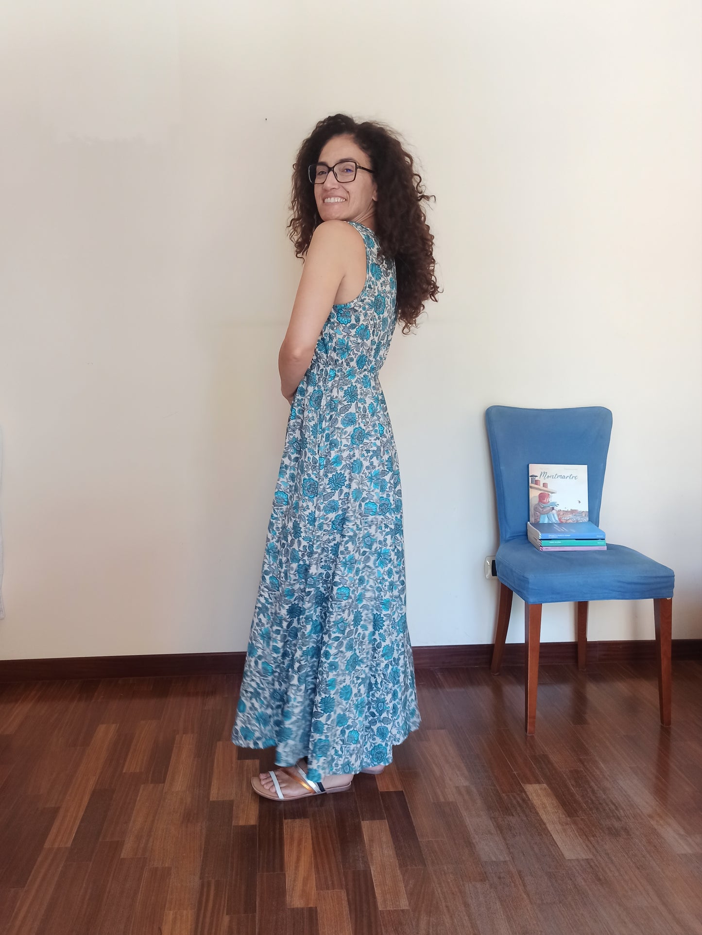 Long dress size S/M A125