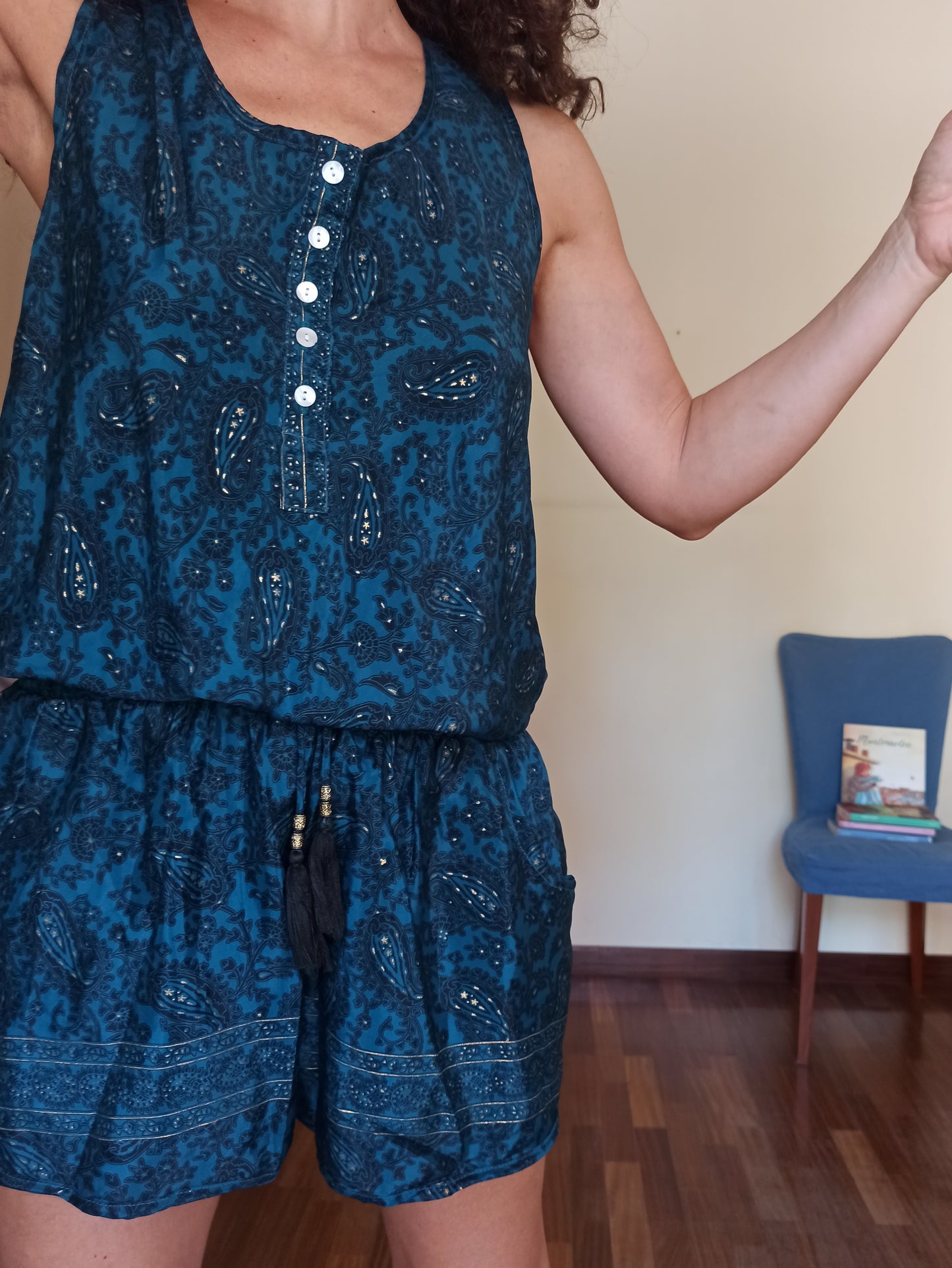 Tracksuit Size L A153