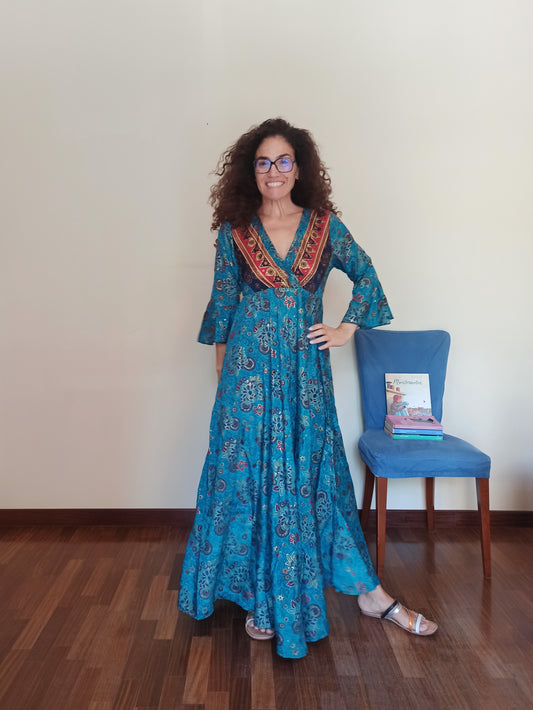 Langes Kleid mit 3/4 Ärmeln Größe S/M A169